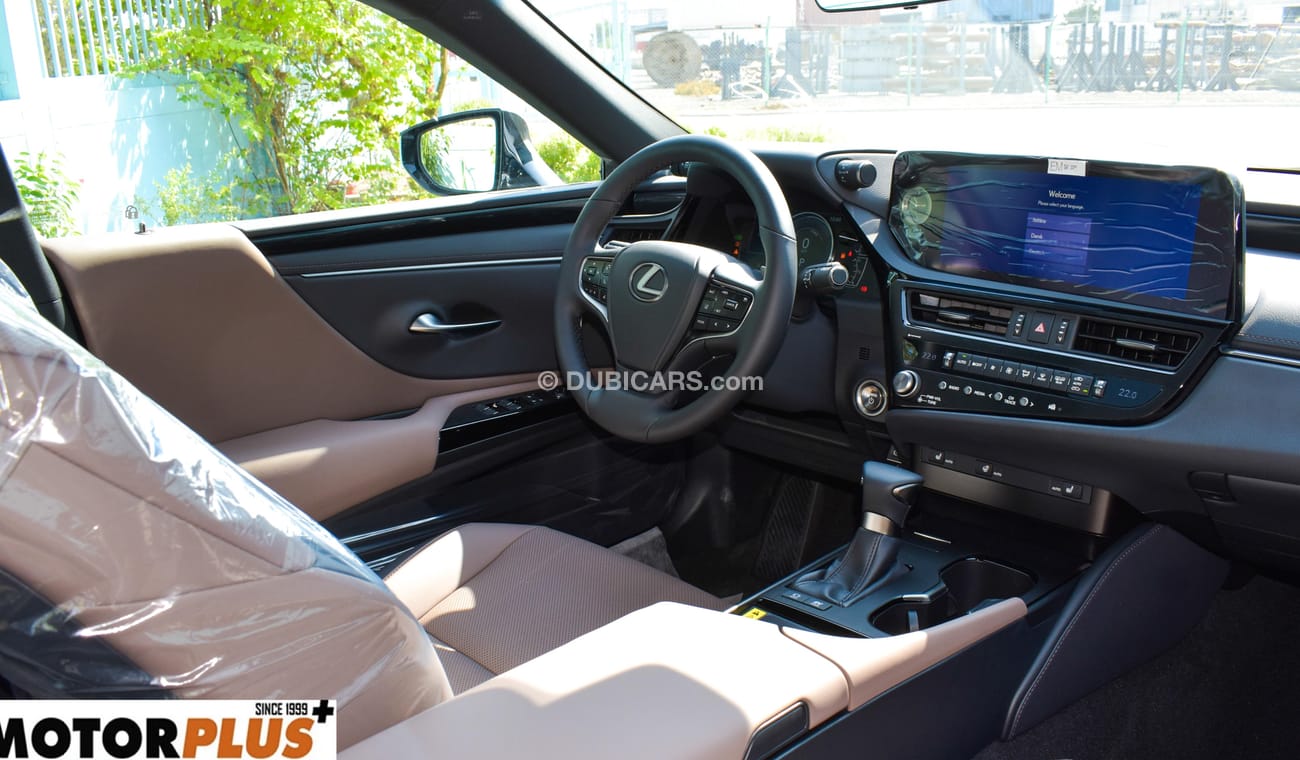 Lexus ES 300 h radar, seat heater, big screen, export only 2024 Euro specs