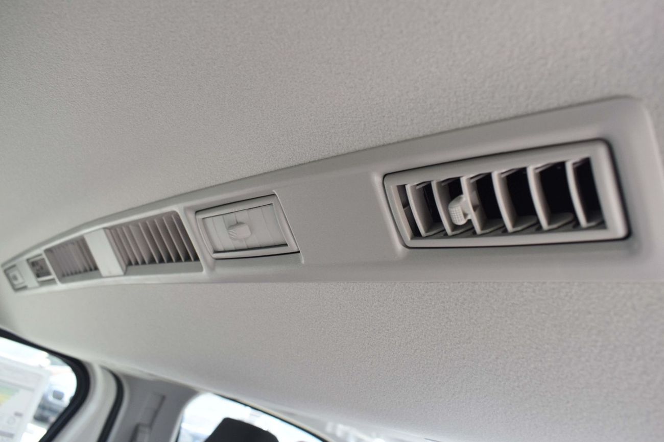 تويوتا هاياس HIACE HALF PANEL VAN 3.5L M/T (6 STR)