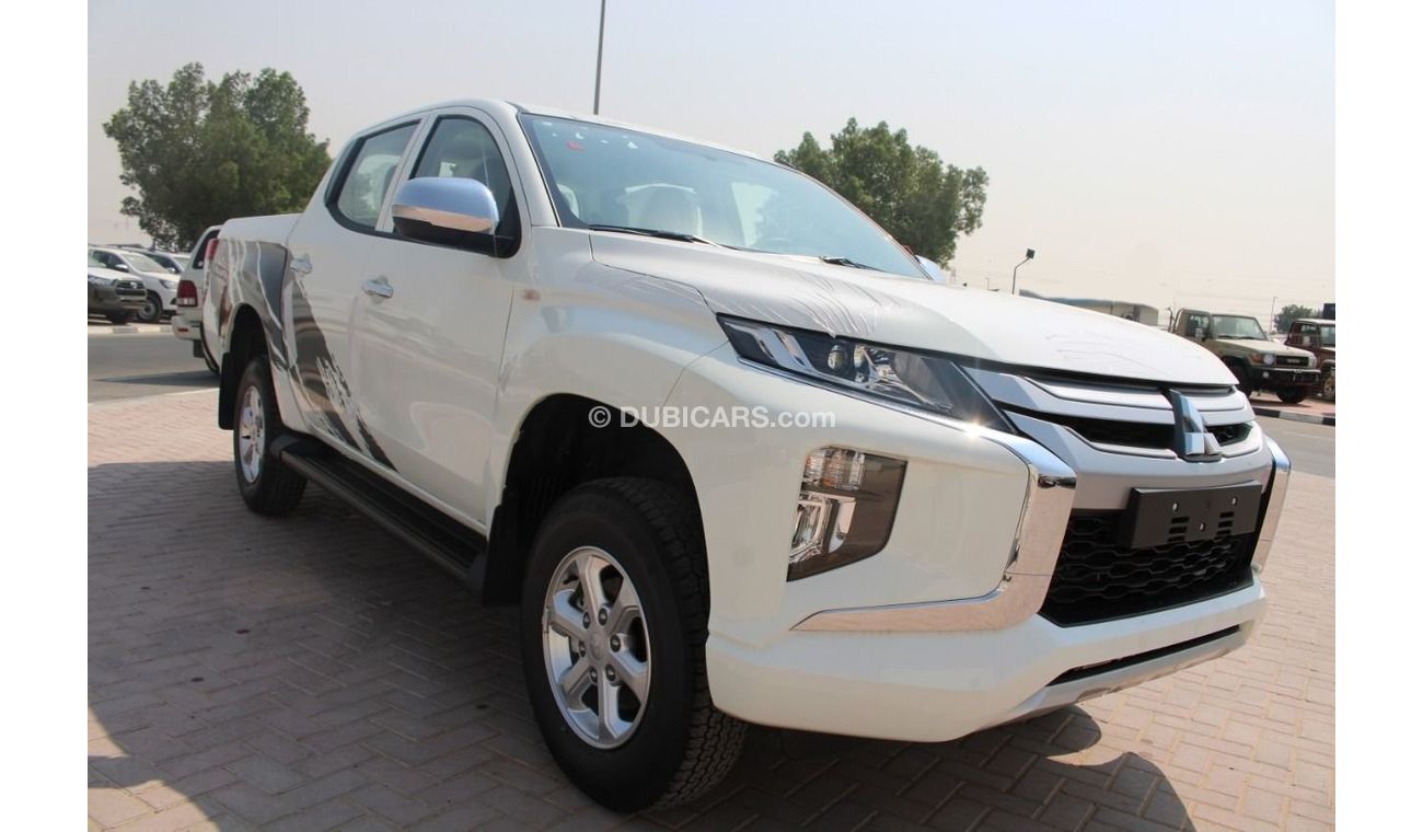 Mitsubishi L200 2.4L Petrol 4WD Double Cab GLX Manual