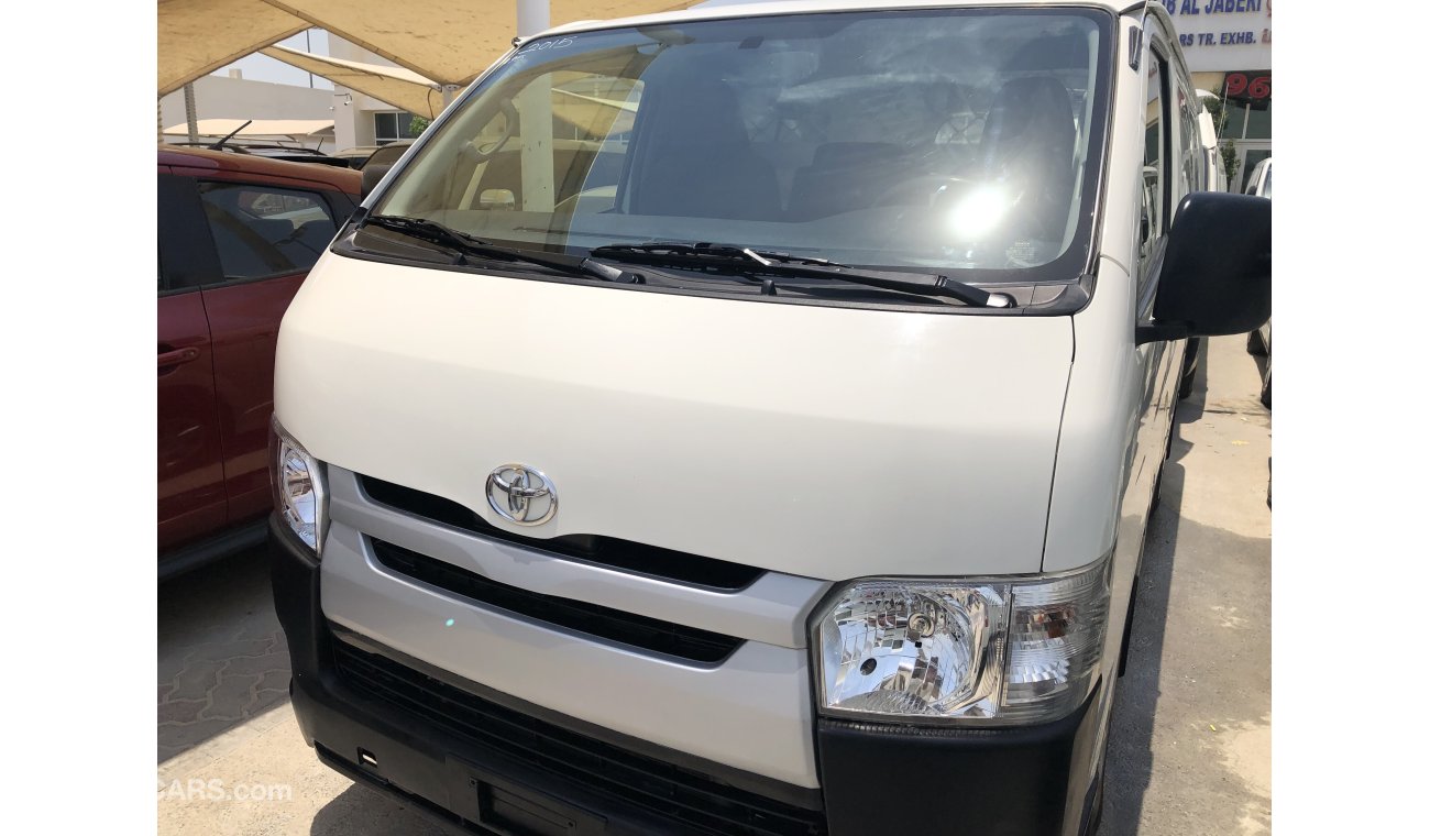 Toyota Hiace van,Model:2015. Free of accident