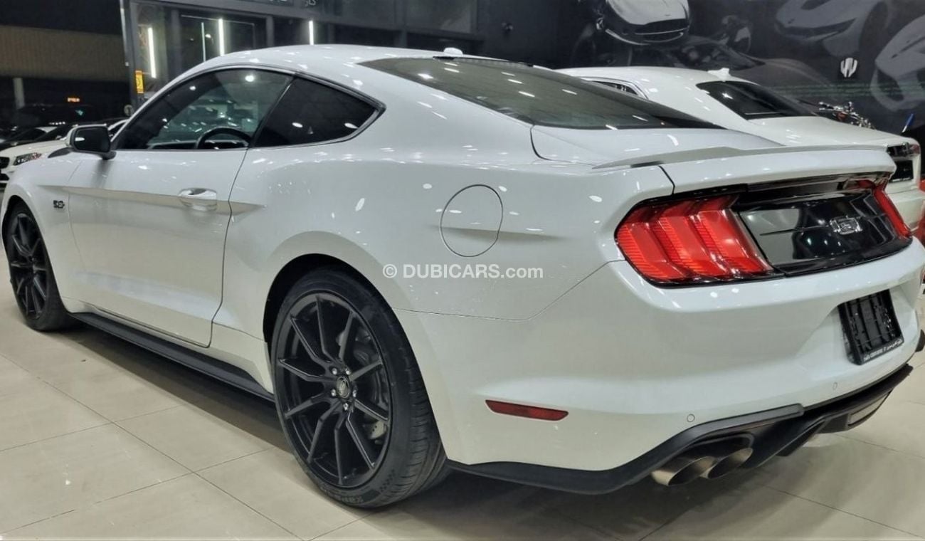 Ford Mustang GT Premium FORD MUSTANG GT 5.0 IN BEAUTFUL SHAPE FOR 99K AED