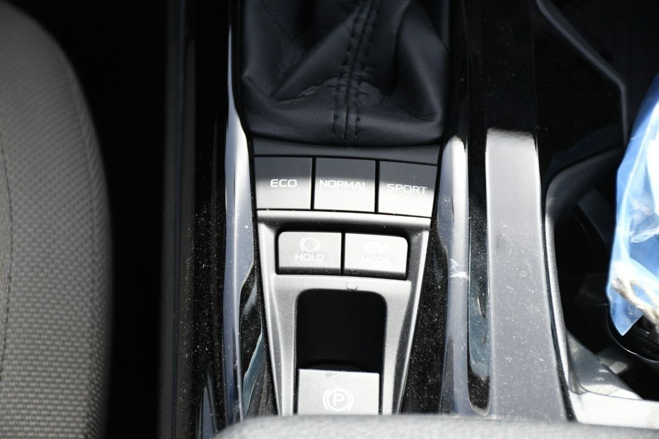 Toyota Camry 2.5L HEV With Sunroof (Ready Car)