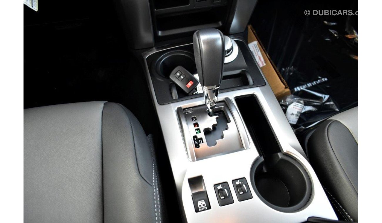 تويوتا 4Runner SR5 V6 4.0L Petrol 4WD 7 Seat Automatic