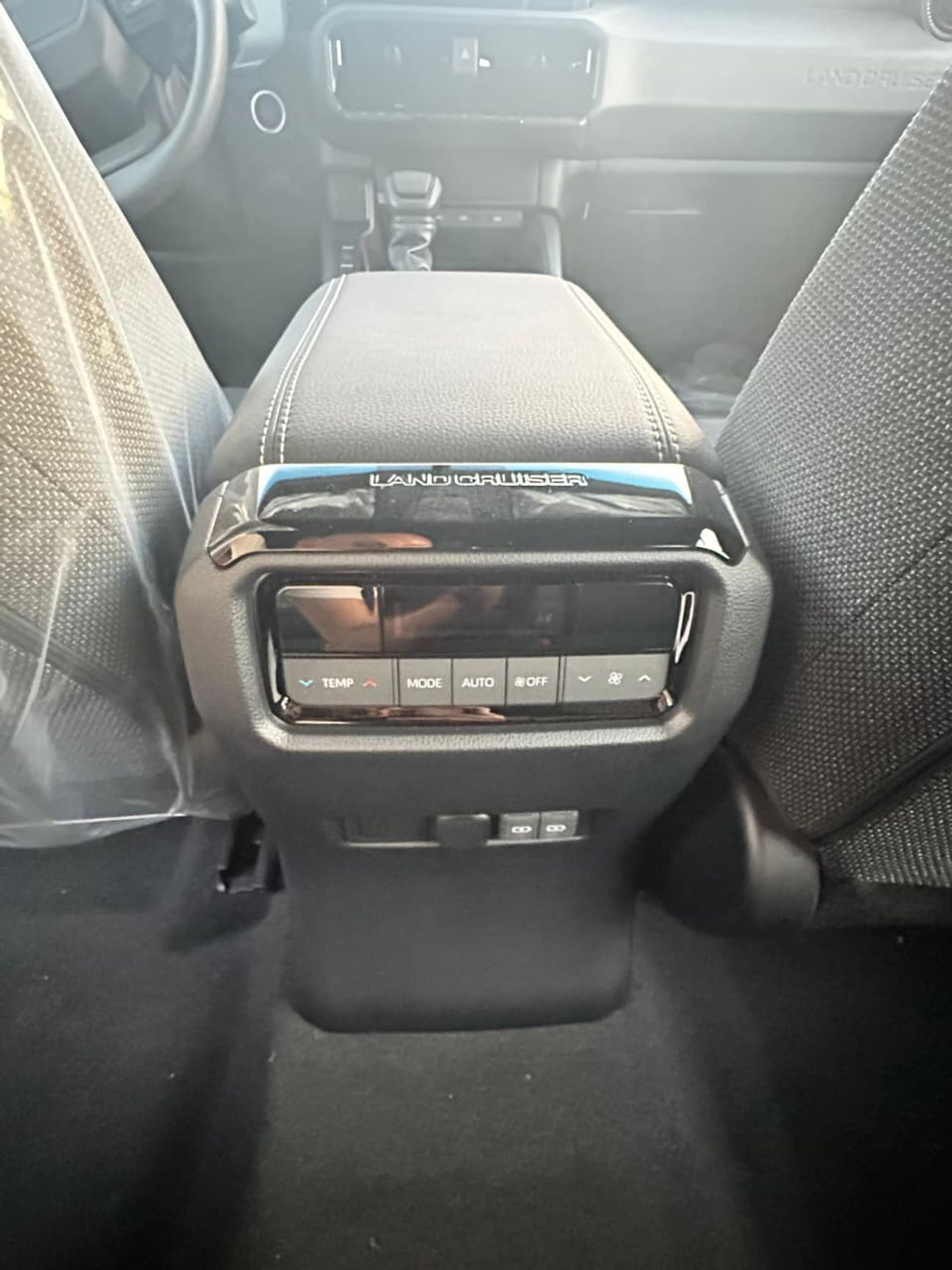 Toyota Prado 2.4L PETROL AUTOMATIC TRANSMISSION ( ONLY FOR RE-EXPORT )