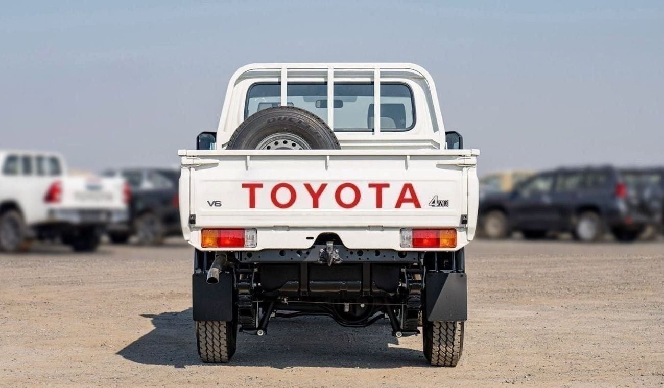 Toyota Land Cruiser Pick Up LAND CRUISER LC79 SC 4.2L V6 DIESEL 2026