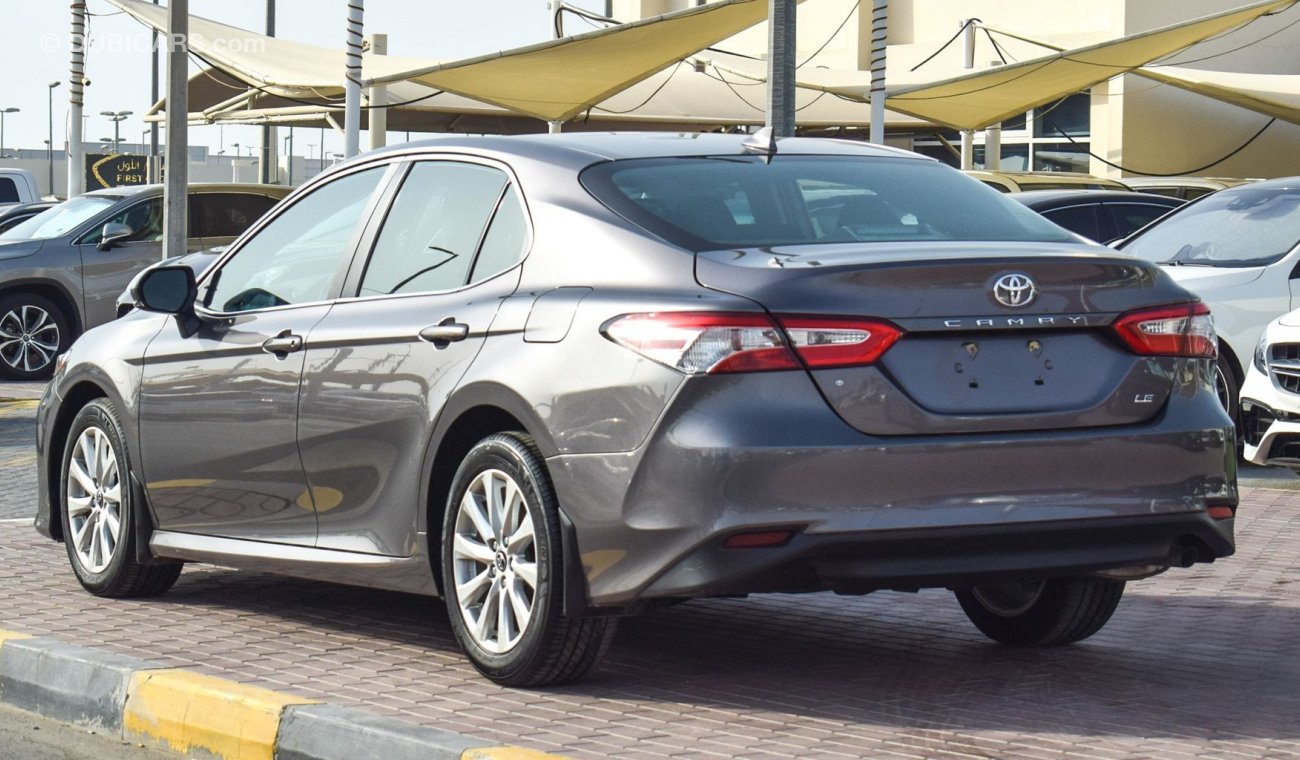 Toyota Camry LE