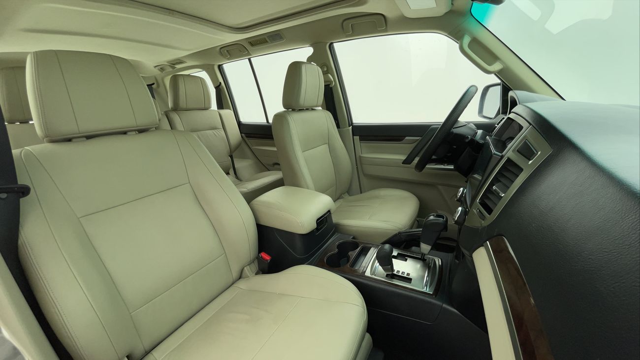 ميتسوبيشي باجيرو GLS HIGHLINE 3.8 | بدون دفعة مقدمة | اختبار القيادة في المنزل