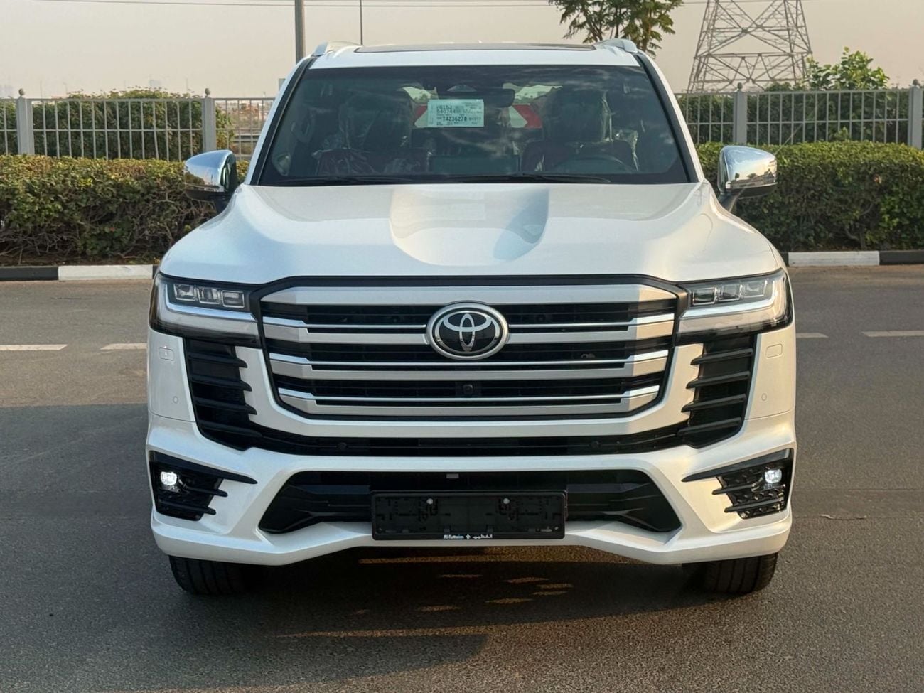 تويوتا لاند كروزر VXR