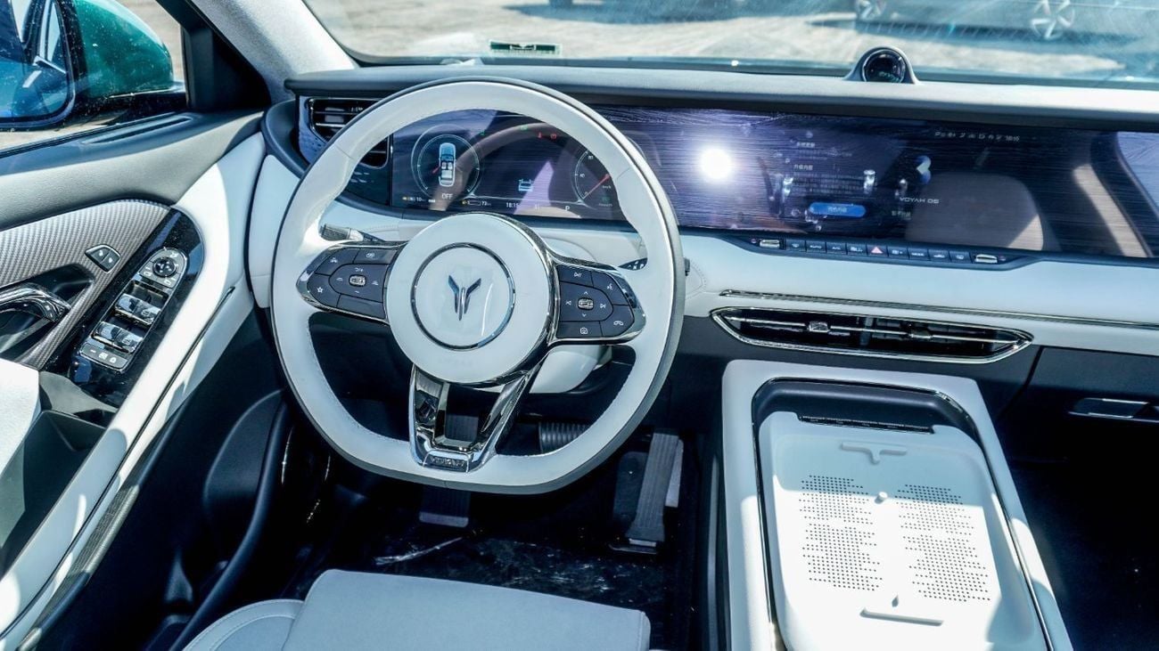 Voyah Free 318 Voyah free || Range 1300 KM || Brand New