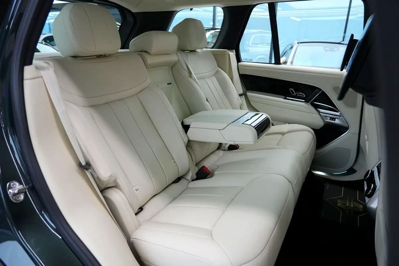 Land Rover Range Rover HSE P400 2026 Range Rover | Export