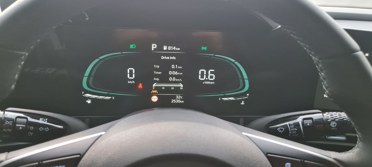 هيونداي إلانترا 2.0L Comfort