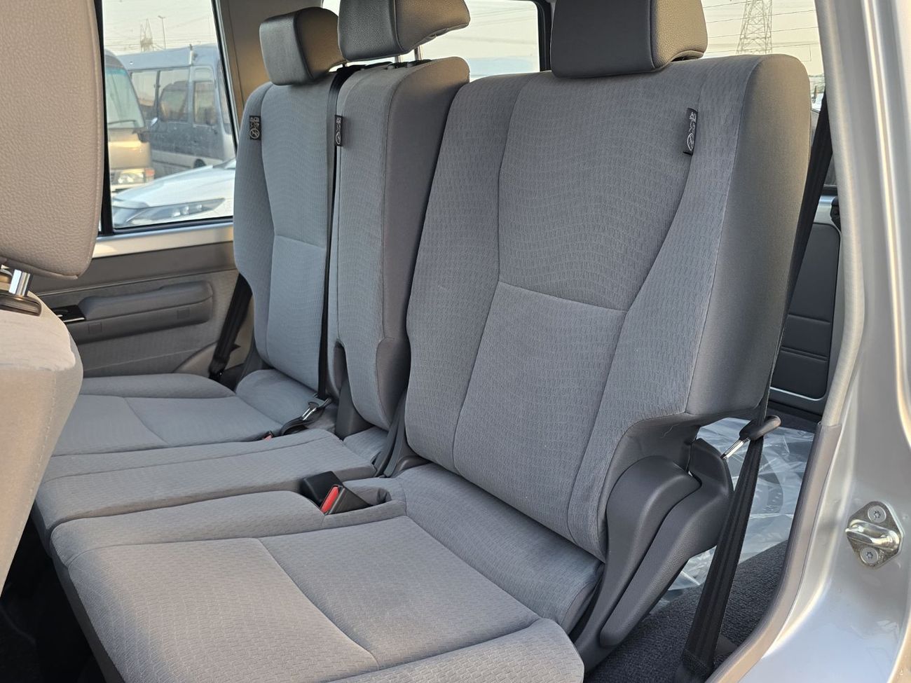 Toyota Land Cruiser 70 2024 Land Cruiser LC76 4.5L V8 Diesel MT