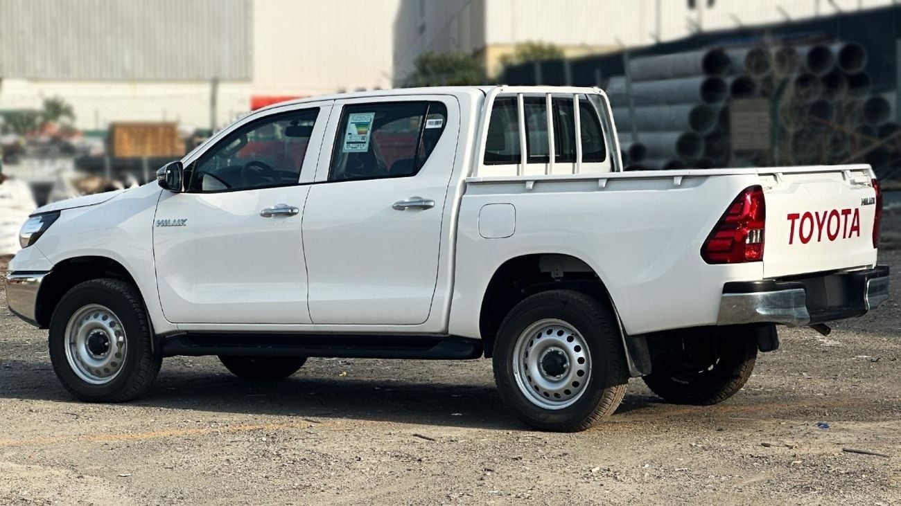 Toyota Hilux GL Toyota Hilux 2.7 petrol Manuel 2025 basic option four wheels