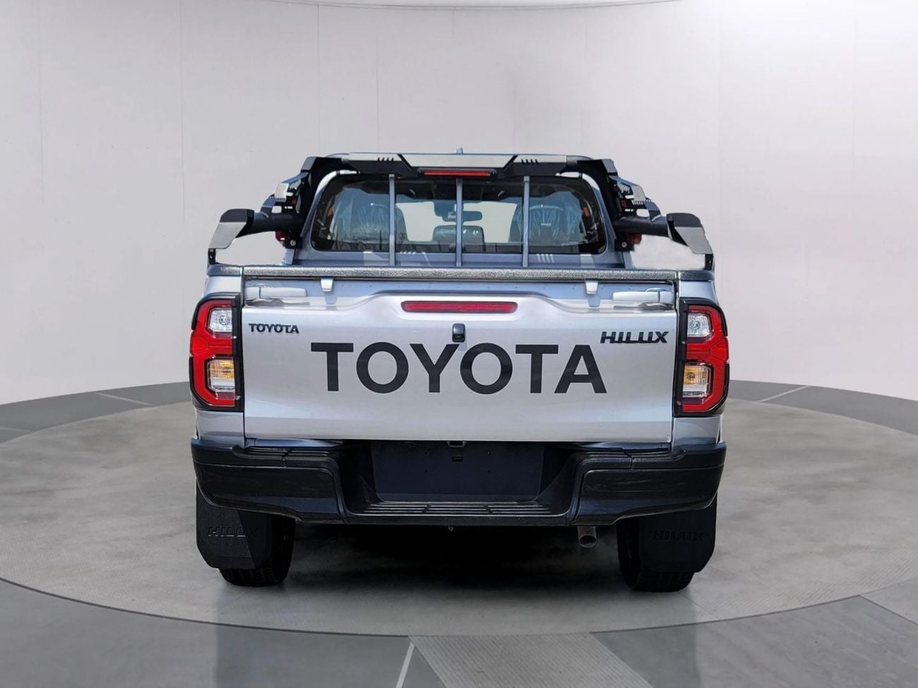 تويوتا هيلوكس GR SPORT 4x4 Diesel 2.8L Right hand Drive (Export Only)