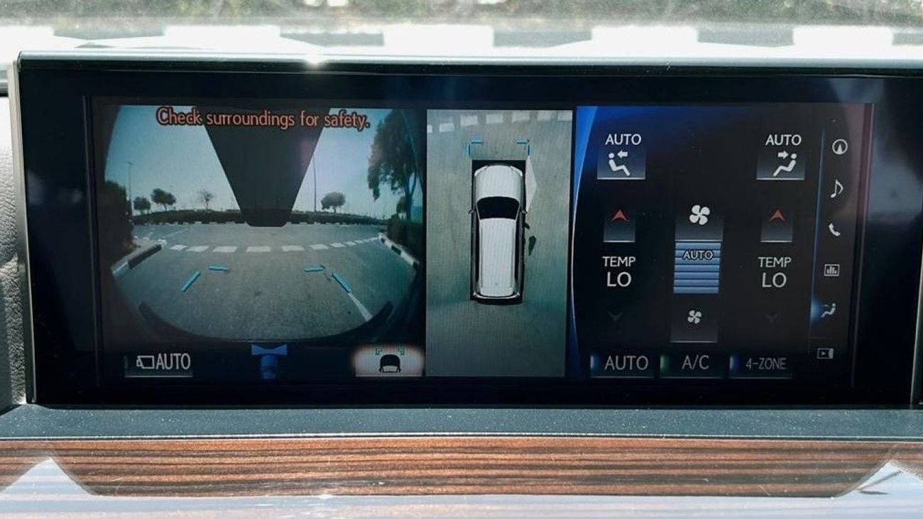 Lexus LX 570 Platinum LEXUS LX570 2020 GCC LOW MILEAGE WITH AGENCY SERVICE IN MINT CONDITION