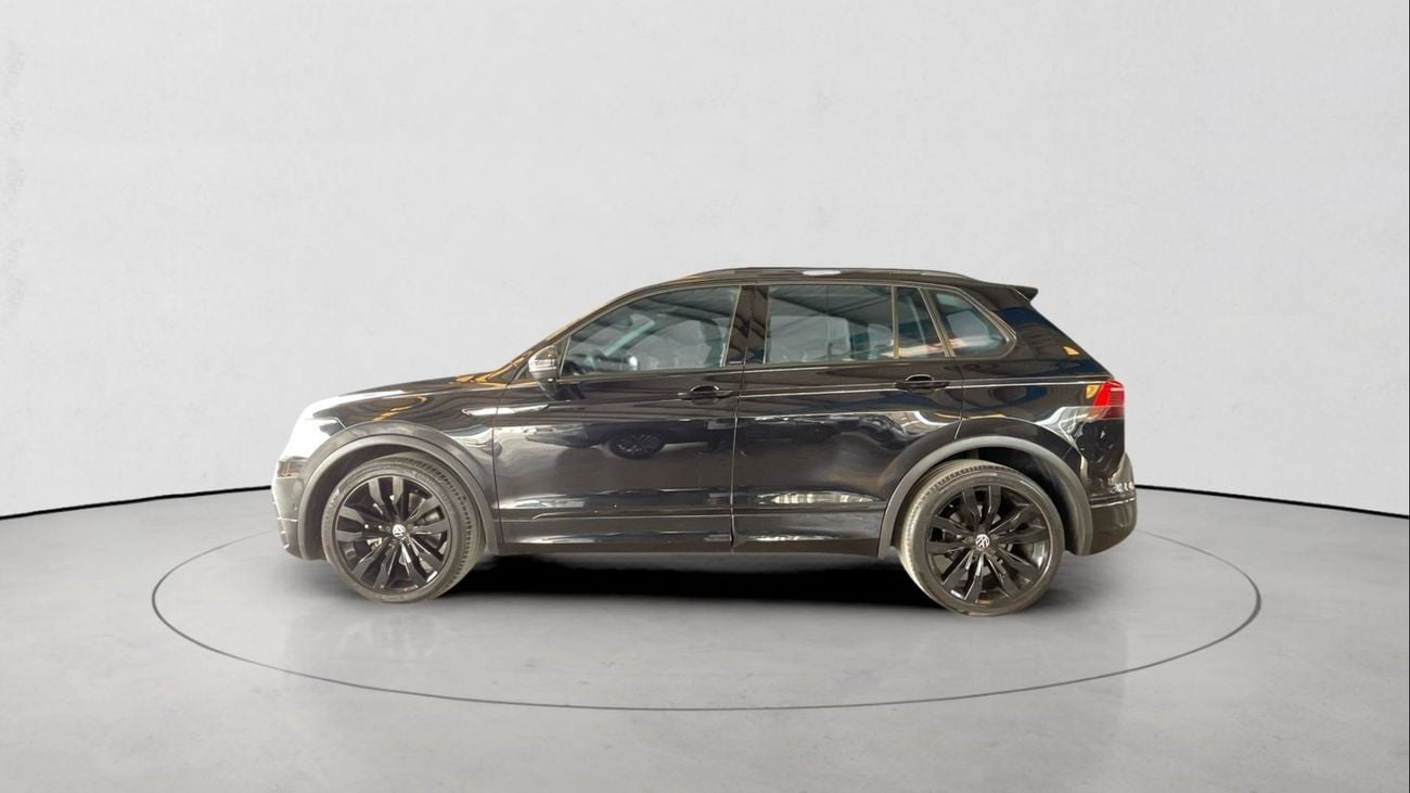 Volkswagen Tiguan R-LINE BLACK | Guaranteed Warranty | 0 Down Payment