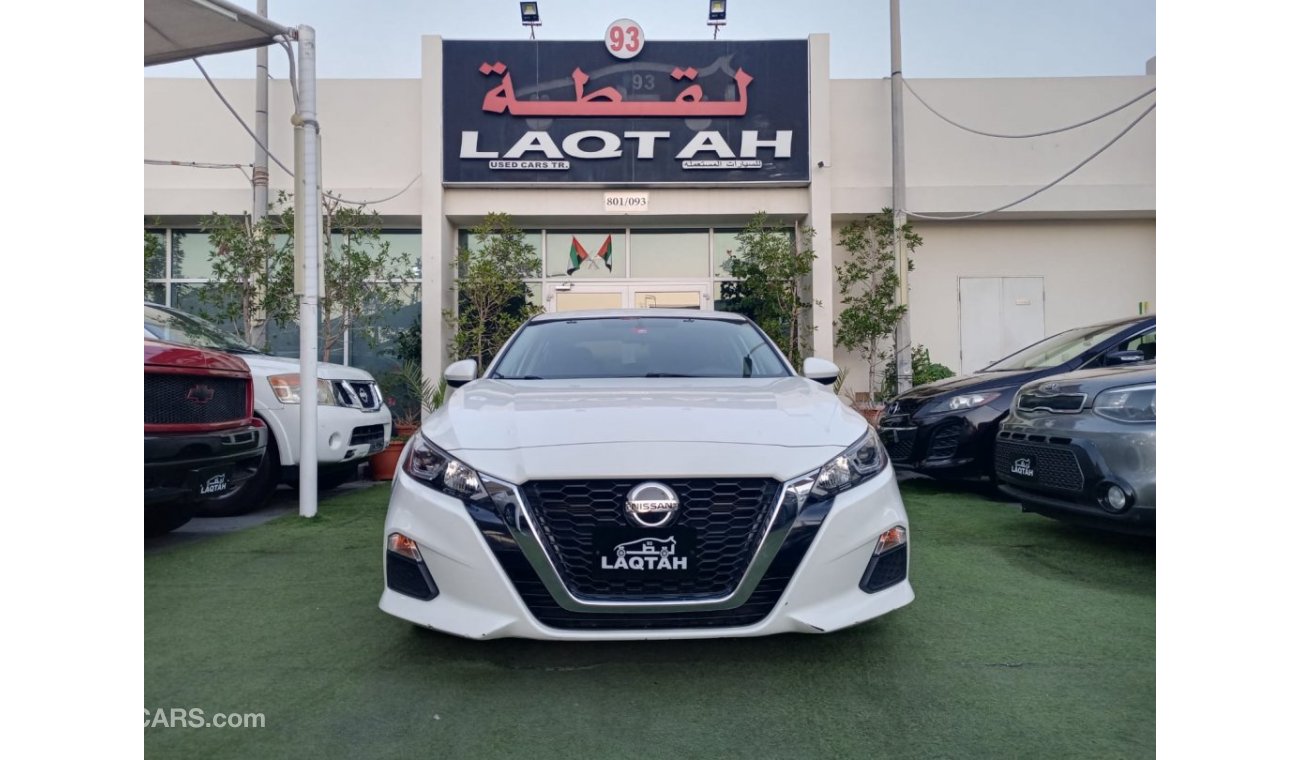 Nissan Altima 2019 model, radar, fingerprint, cruise control, sensor wheels, in excellent condition, you do not ne