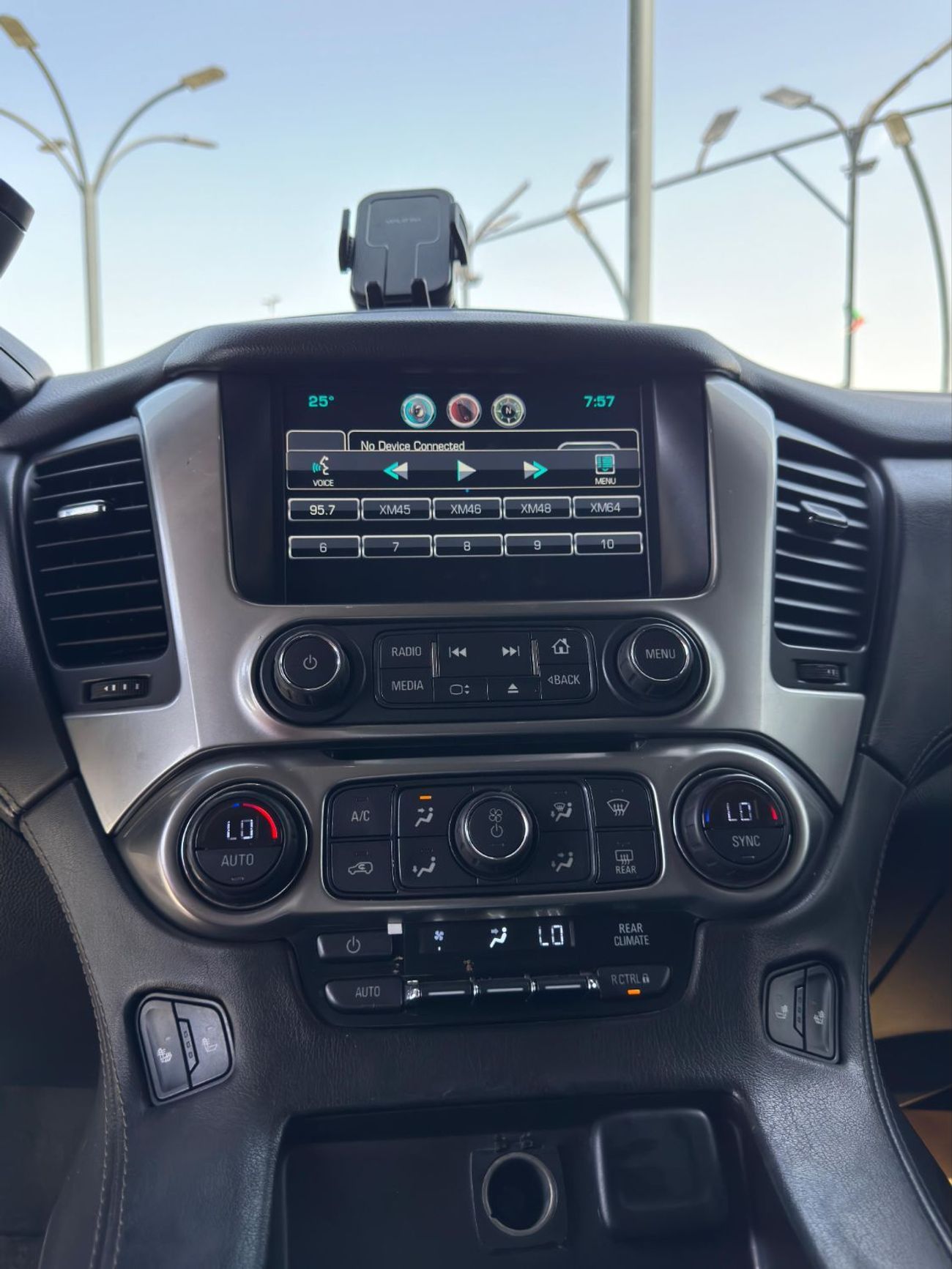 Chevrolet Tahoe 1LT 5.3L