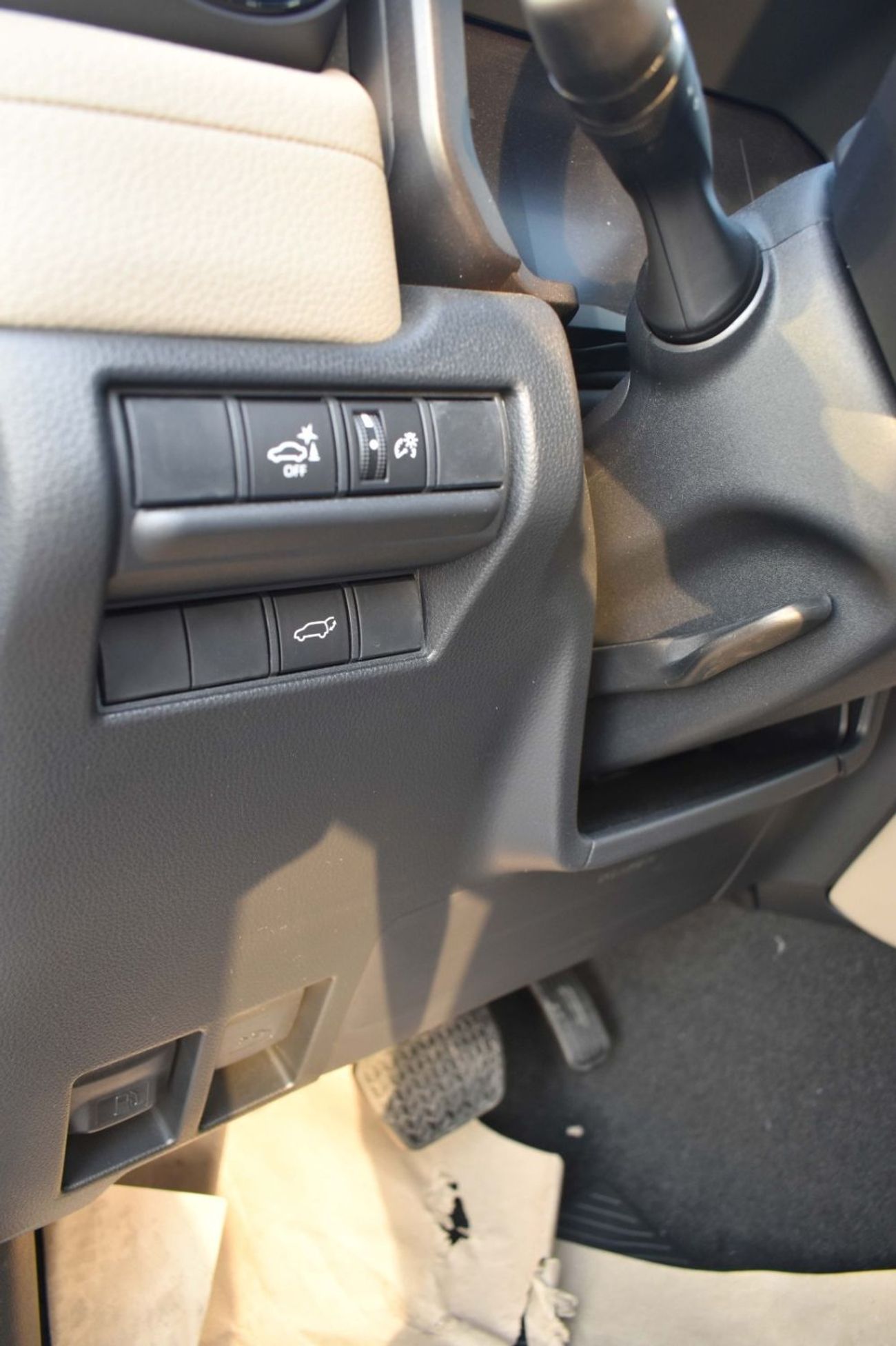 Toyota Prado Toyota Land Cruiser Prado All Rounder, Mid Option, 2.4L - 2025