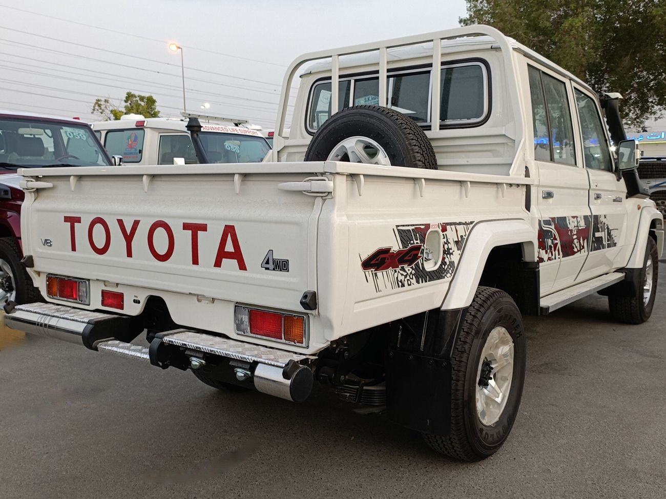 Toyota Land Cruiser Pick Up 4.5L,V8,DIESEL,DOUBLE/CABIN,DIFF/LOCK,OVER FENDER,WINCH,PICKUP,POWER WINDOW,FULL OPTION,MT,2022MY