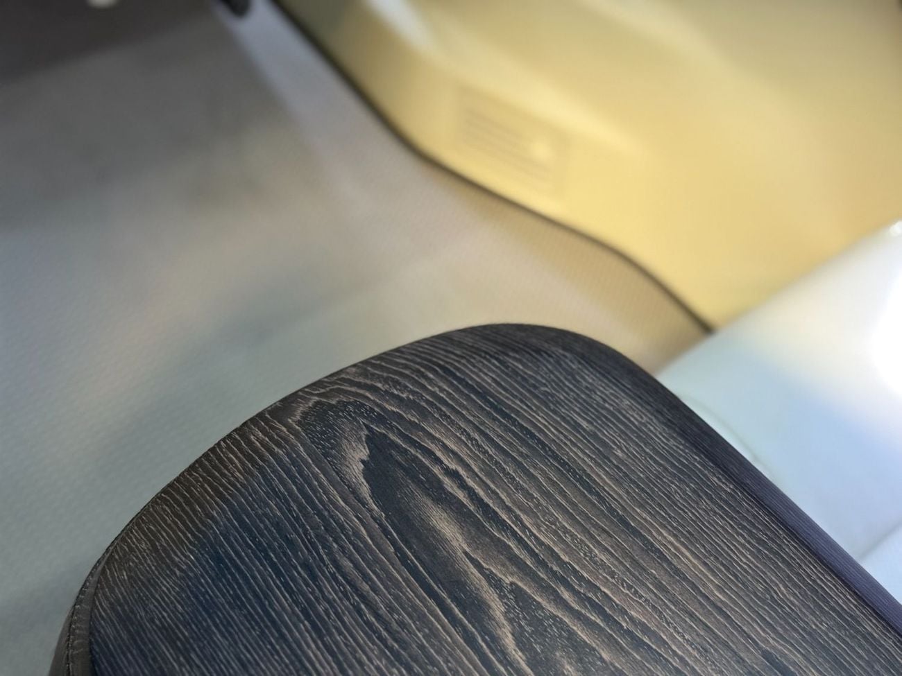 Mercedes Benz Vito TOURER SELECT ERTEX LUXURY CAR DESIGN CO. - 35th YEAR GEOMETRIC