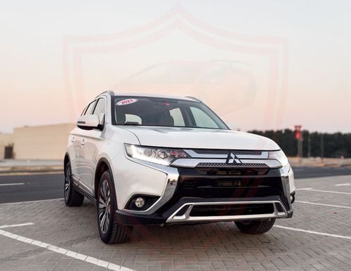 Mitsubishi Outlander GLX 3.0L Mitsubishi Outlander | 3.0 L | 2023 | GCC | Accident-Free |  In Excellent Condition | 1162 