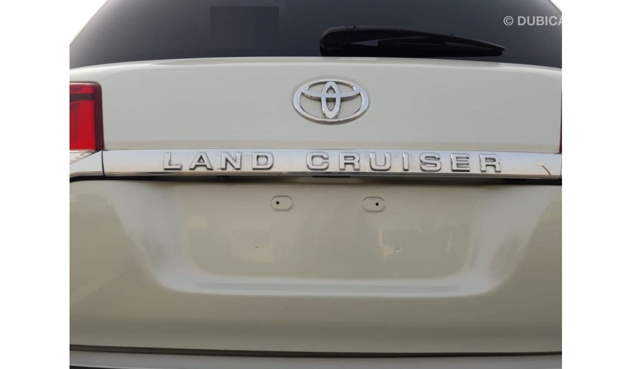 تويوتا لاند كروزر Land Cruiser RIGHT HAND DRIVE (Stock no PM15)