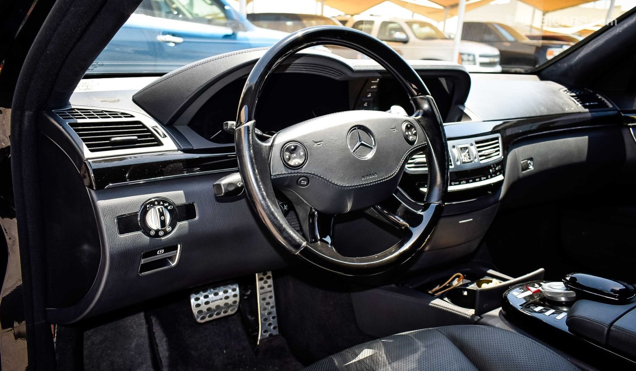 مرسيدس بنز S 550 With 2013 S 65 Kit