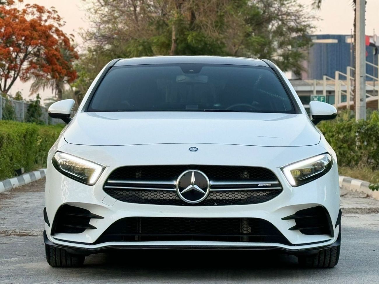 Mercedes-Benz A 35 AMG MERCEDES_BENZ.A_CLASS .AMG A 35