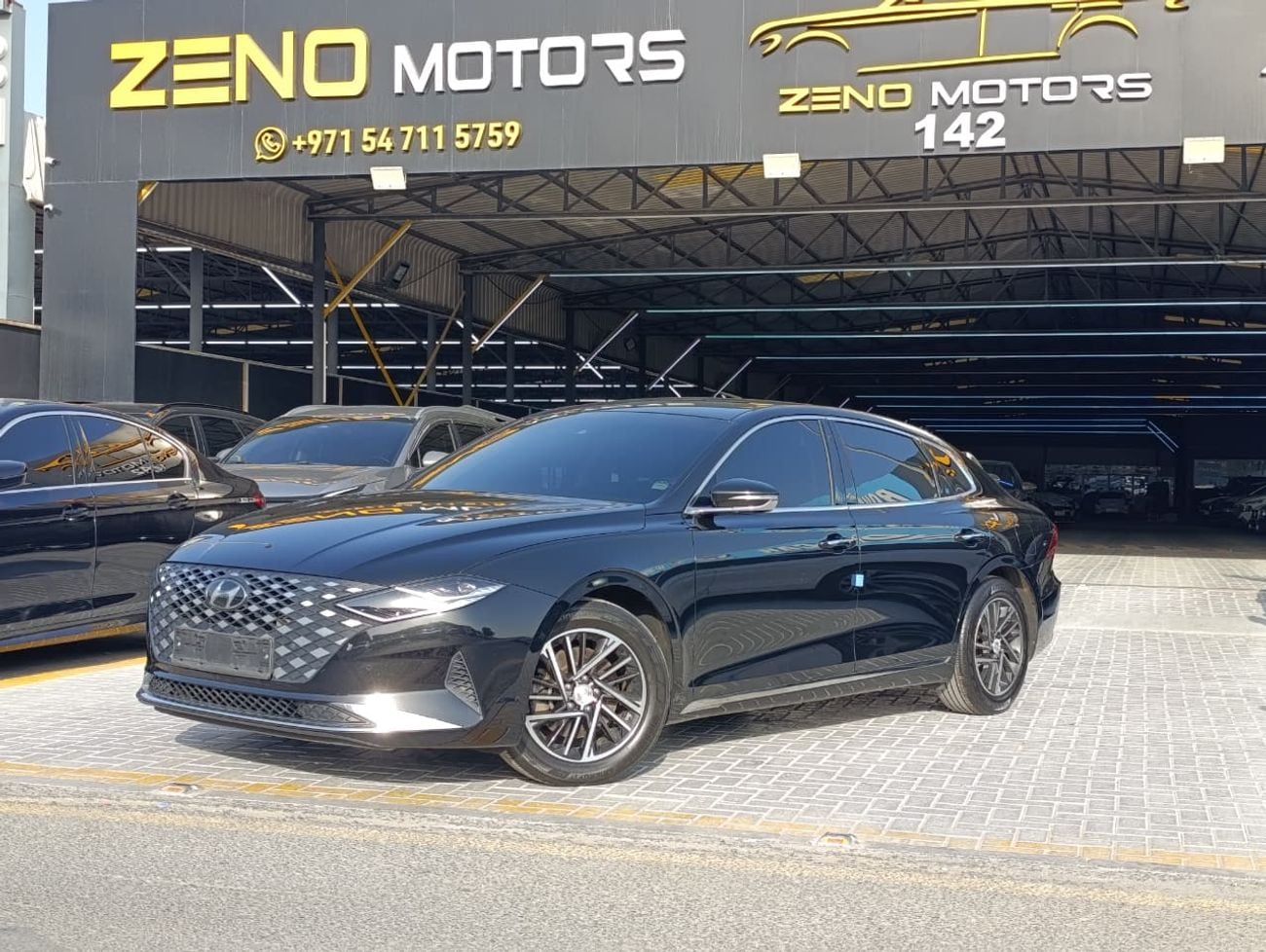 Hyundai Grandeur HYUNDAI GRANDEUR