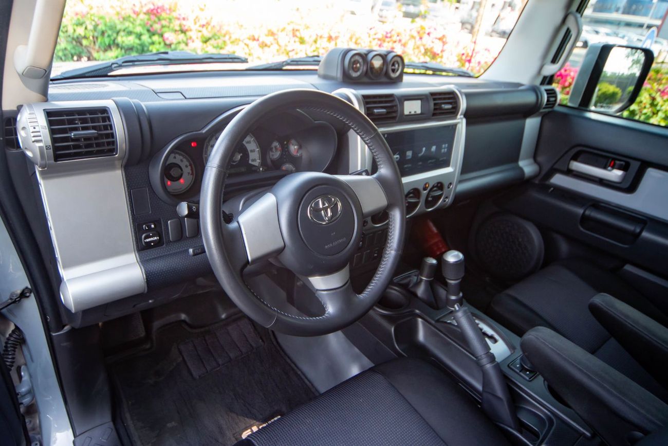 Toyota FJ Cruiser FJ2 4.0L