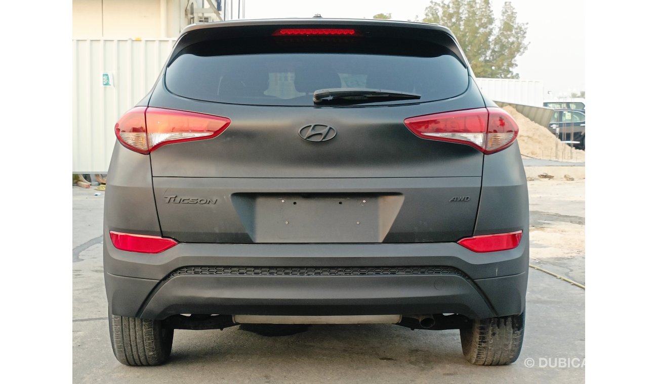 Hyundai Tucson 2.0L PETROL / MATT BLACK SPECIAL / CAMERA / REAR A/C (LOT # 21254)