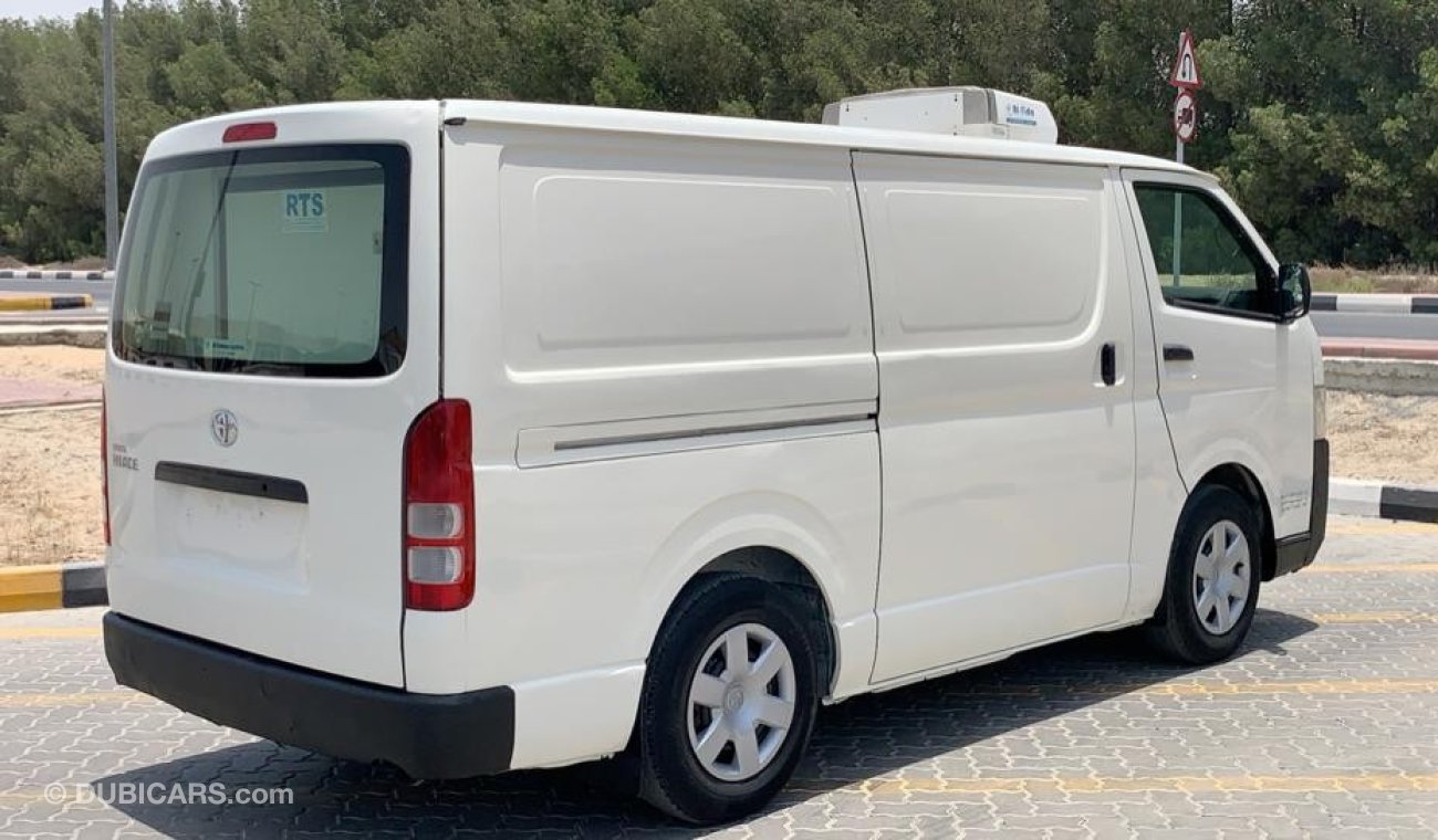 Used Toyota Hiace 22/9 2014 Van with Freezer Ref334 2014 for sale in Sharjah 433529