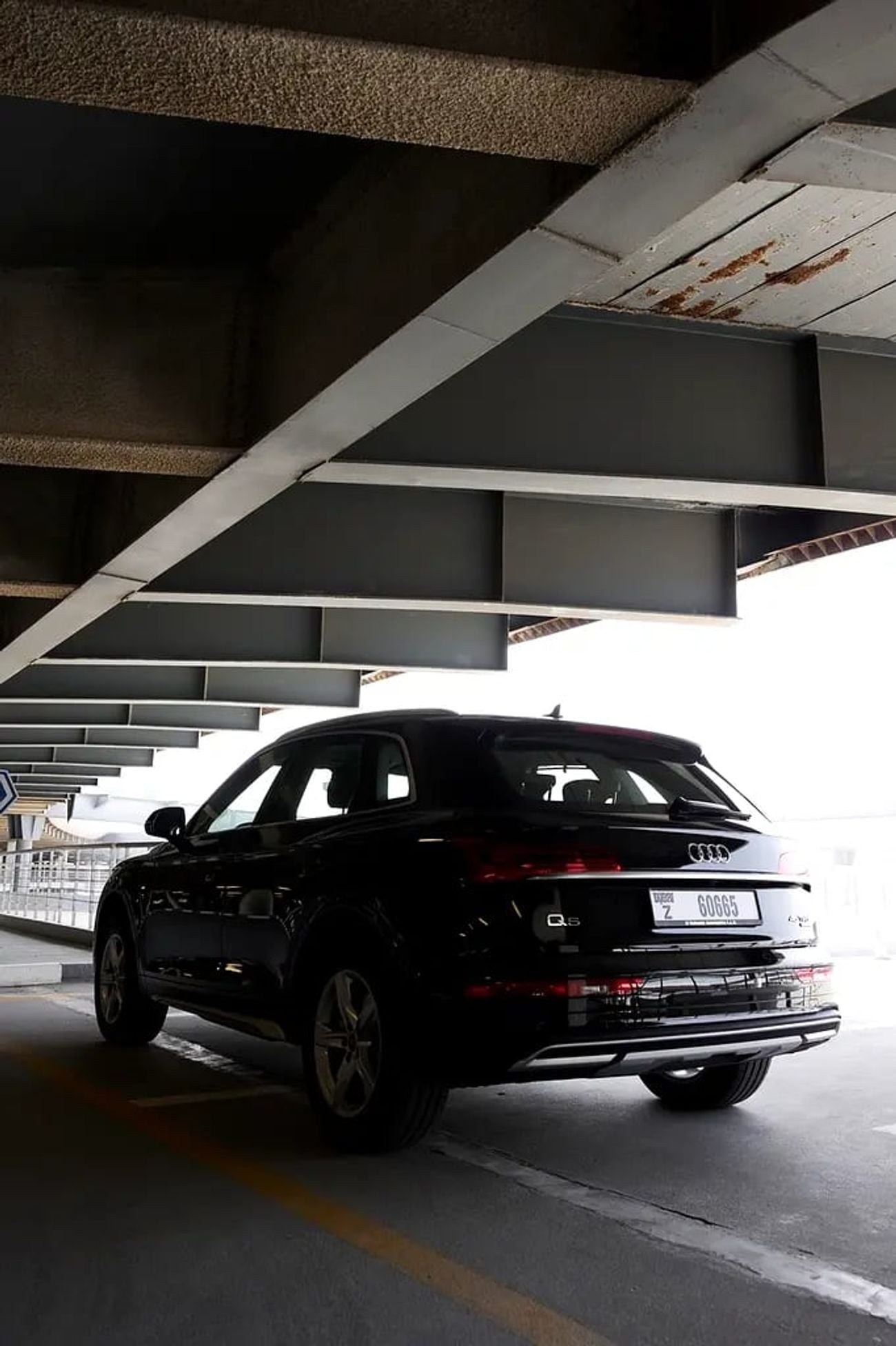 أودي Q5 45 TFSI Quattro Design 2.0L