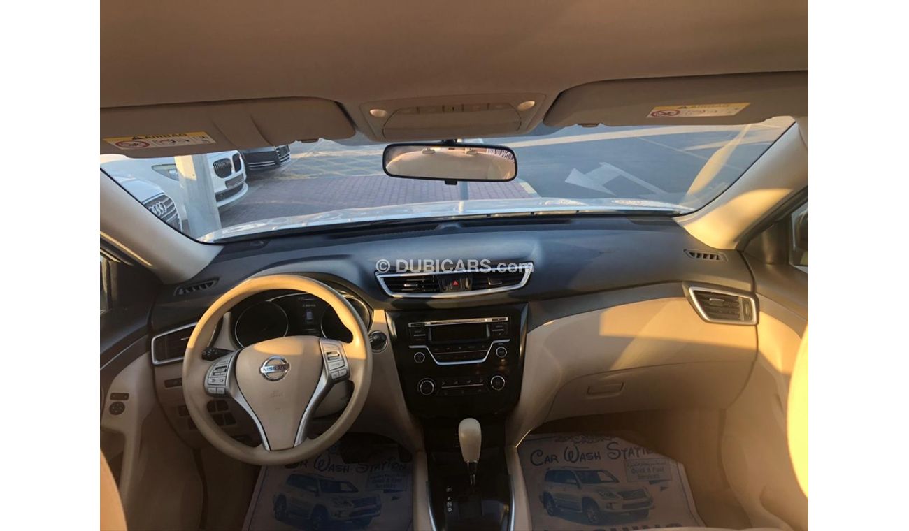 Nissan XTrail Nissan XTrail model 2015 GCC car prefect condition full service full option low mileage