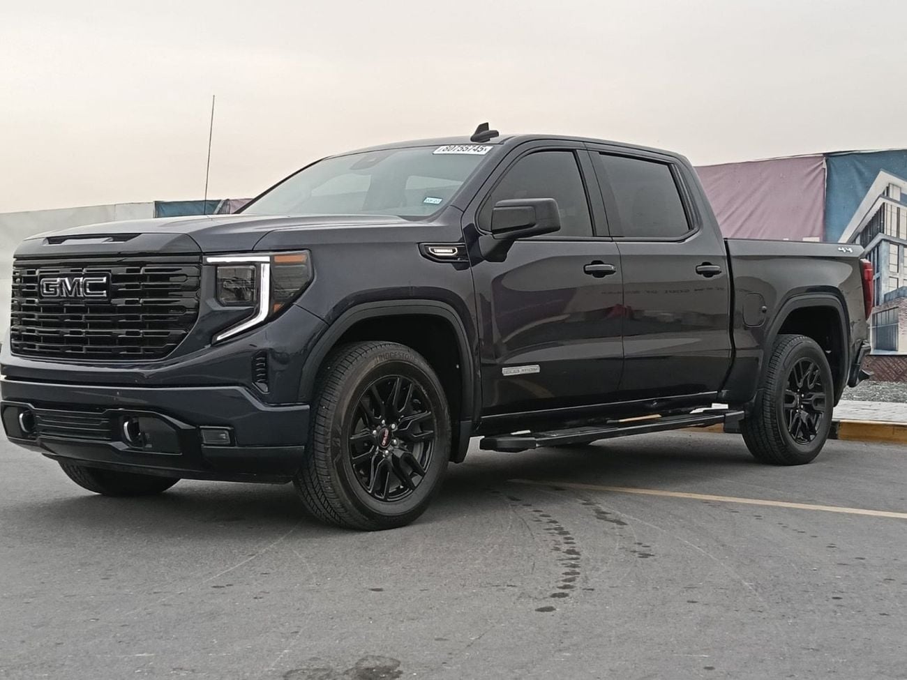 GMC Sierra 2.7T SLE Crew Cab (FWD)