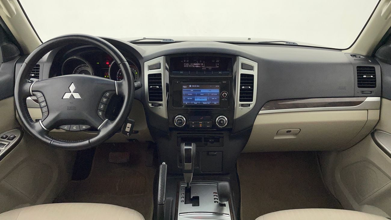 ميتسوبيشي باجيرو GLS LOWLINE 3.5 | بدون دفعة مقدمة | اختبار القيادة في المنزل