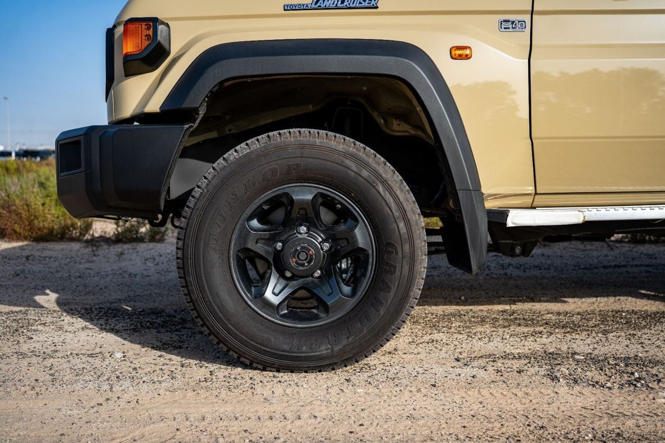تويوتا لاند كروزر بيك آب Toyota Land Cruiser Pickup 4.0L Manuel 2025 4WD