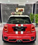 ميني كوبر BEAUTIFUL S ** JCW ** ACCIDENT FREE || GCC || TOP OPTIONS || CONDITION