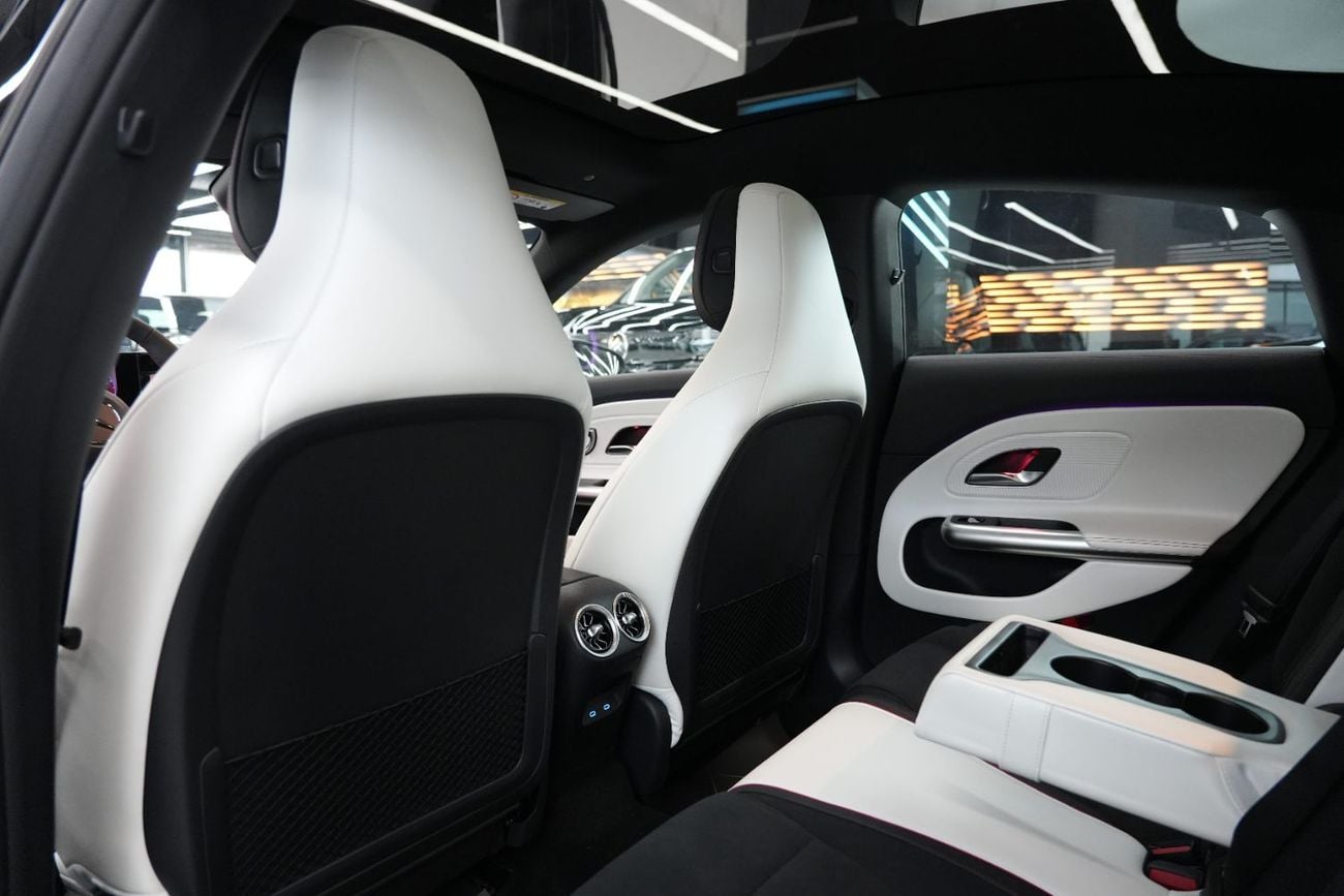 مرسيدس بنز CLA 200 AMG