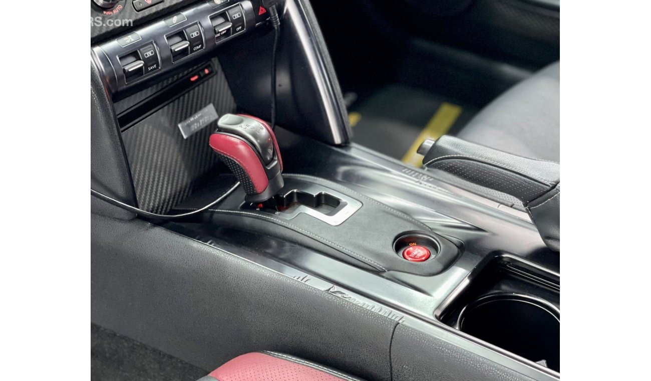 نيسان جي تي ار 2015 Nissan GT-R Alpha 6+, Full Service History, Warranty, GCC