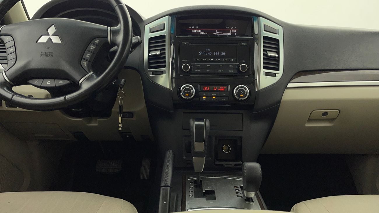 Mitsubishi Pajero GLS LOWLINE 3.5 | Zero Down Payment | Home Test Drive