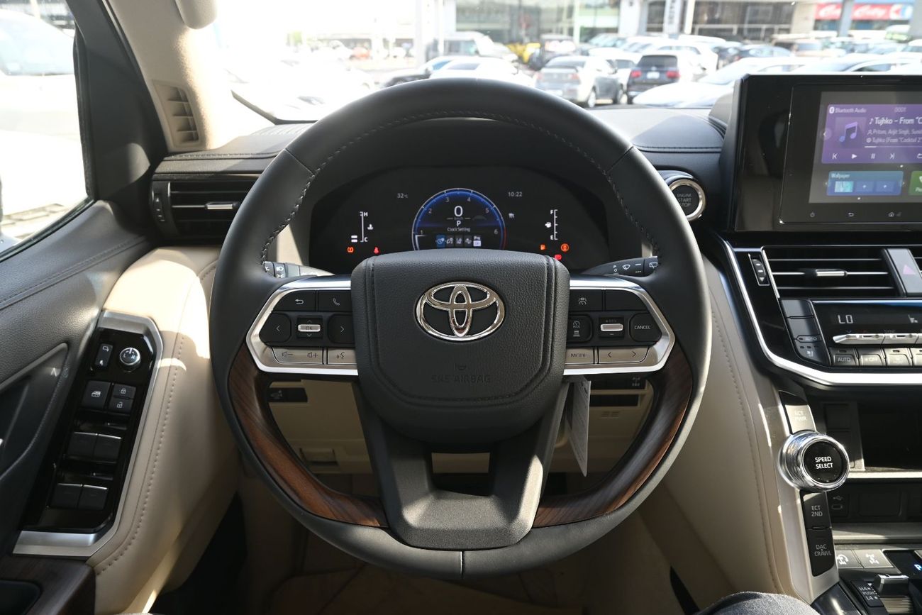 تويوتا لاند كروزر GXR Toyota Land Cruiser GX-R 4.0L V6 Petrol Model 2026