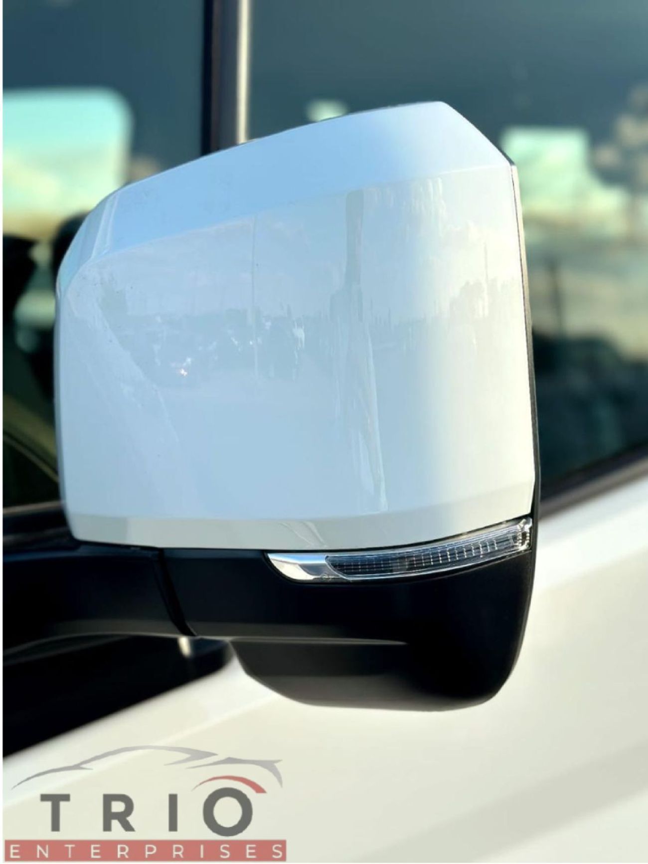 Toyota Hiace Toyota Hiace- 2.8L- Diesel - Manual Transmission - 13 seater - 2026 YM