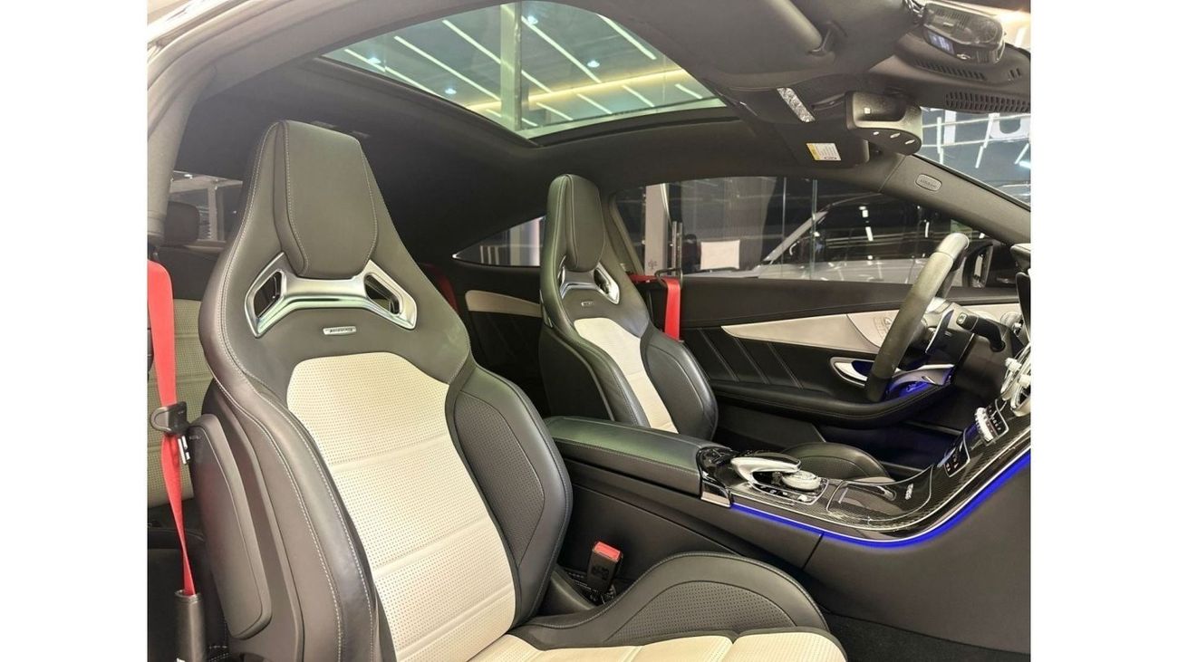 مرسيدس بنز C 63 AMG MERCEDES C63S MODEL 2020 KM 55000