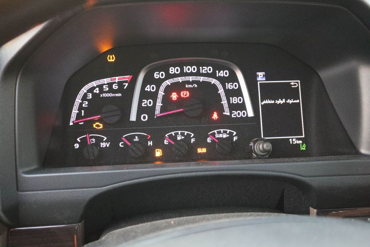 تويوتا لاند كروزر بيك آب Std 4.0L Single Cab Utility AWD