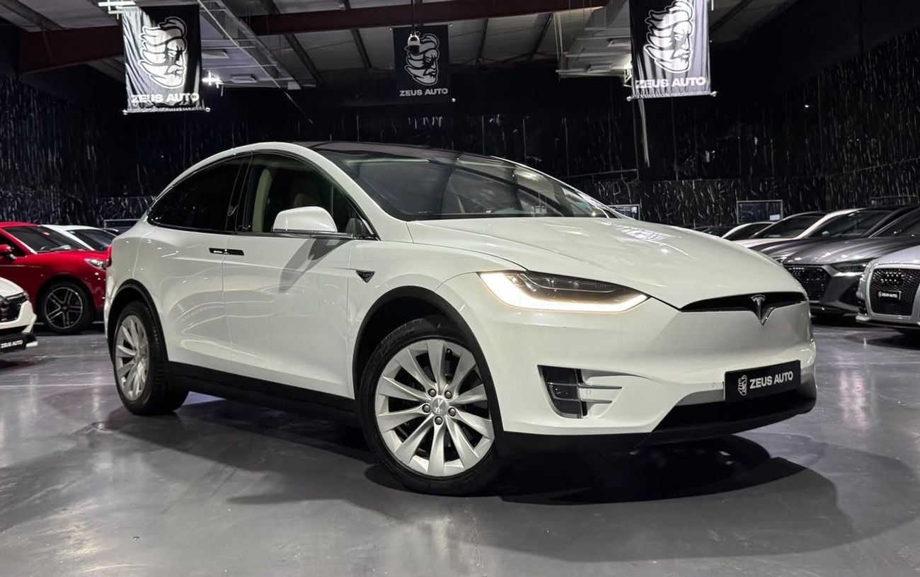 Tesla Model X 75D 2018 Tesla Model X Full Service History, Carbon Fiber Package, Falcon Wing, GCC
