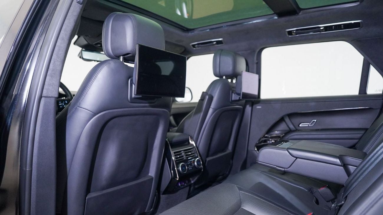 Land Rover Range Rover Sport Range Rover Sport P530 First Edition | AED 7,319 PM | Warranty November 2027 | GCC