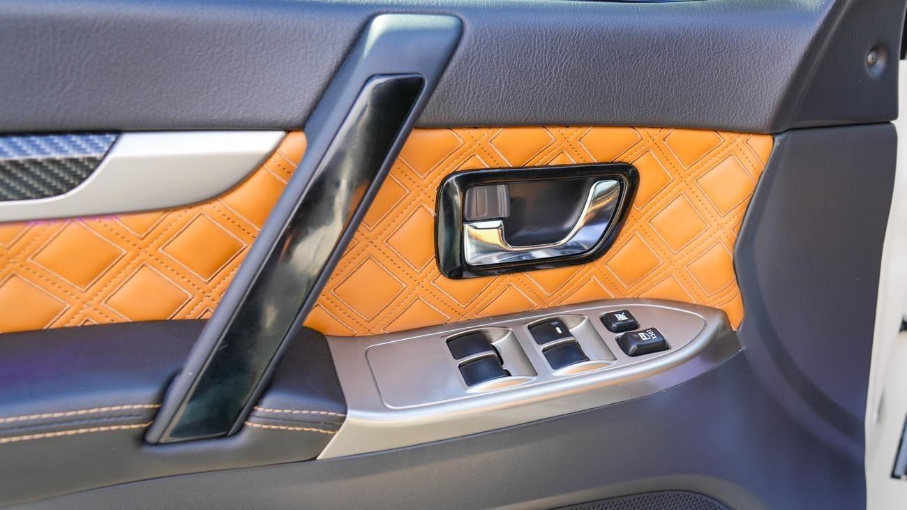 Mitsubishi Pajero SIGNATURE EDITION 2020!!GCC SPECS!! WELL MAINTAINED