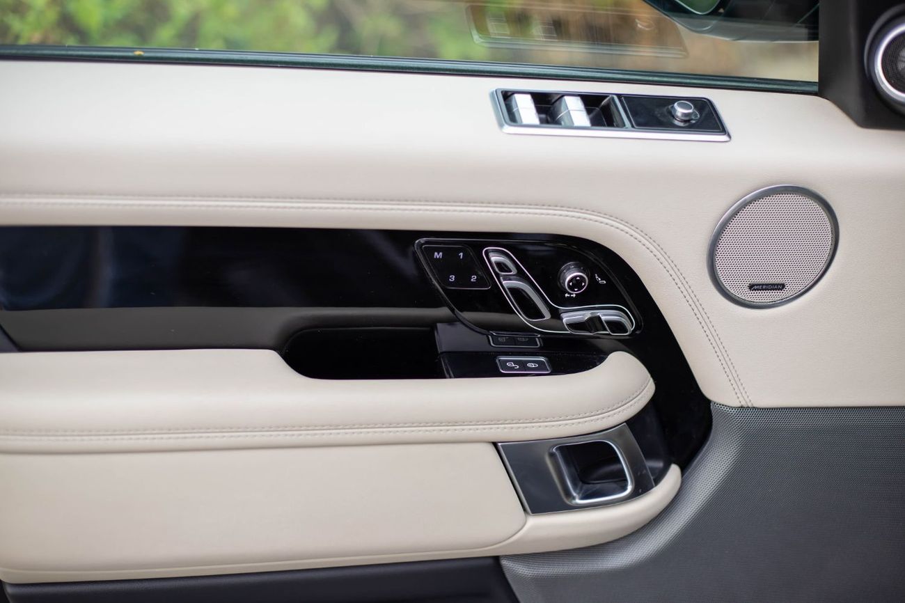 Land Rover Range Rover Supercharged 5.0L